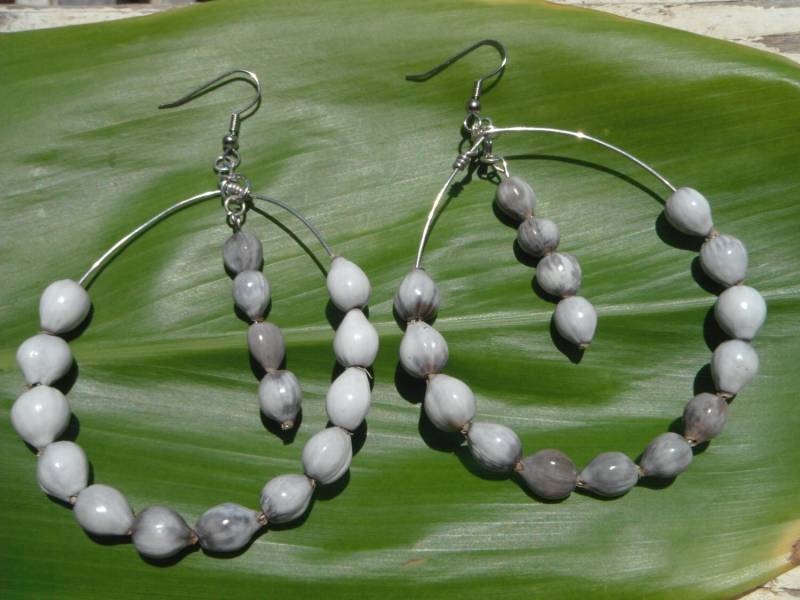 Arbeitsplätze Tears Samen Creolen Arbeitsplätze Tears Samen Creolen von BeautifulHiCreations