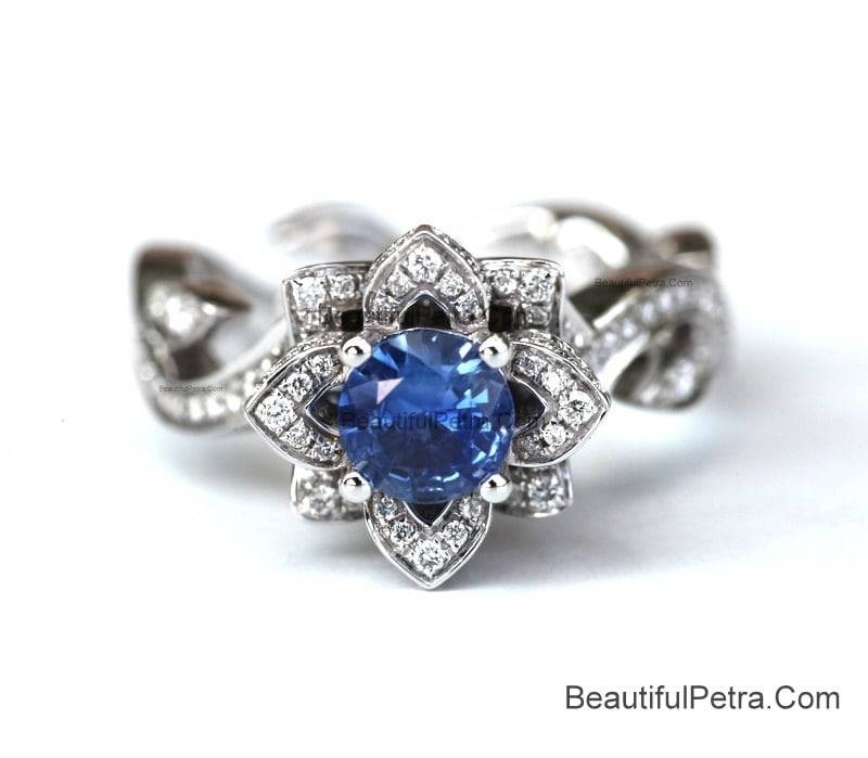 Blühendes Kunstwerk - Blume Rose Lotus Diamant Verlobungsring Blauer Saphir 14K Weißgold -Fl07 Schönepetra Patentiertes Design von BeautifulPetra