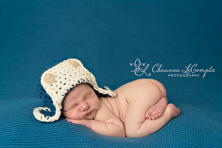 Blau Creme Aviator Bomber Mütze Newborn Fotografie von BeautifulPhotoProps