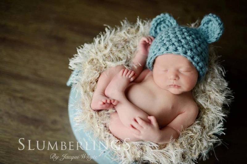 Handgemachte Newborn Teddy Bär Mütze in Blau Handgemachte Newborn Teddy Bär Mütze in Blau von BeautifulPhotoProps