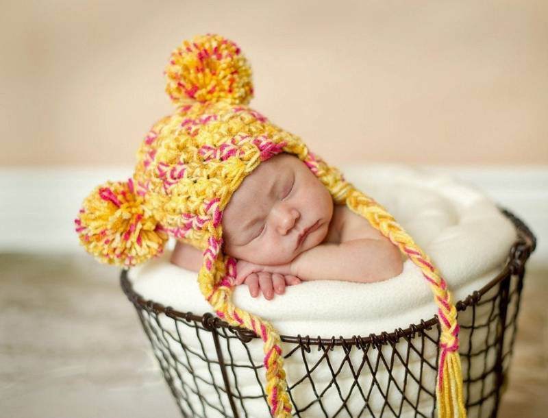 Neugeborenen Pom Earflap Bär Mütze Rosa Gelb Neugeborenen Pom Earflap Bär Mütze Rosa Gelb von BeautifulPhotoProps