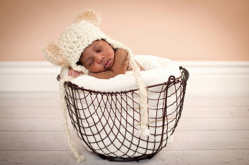 Sweet Dreamer Fuzzy Earflap Teddy Bär Mütze Sweet Dreamer Fuzzy Earflap Teddy Bär Mütze von BeautifulPhotoProps