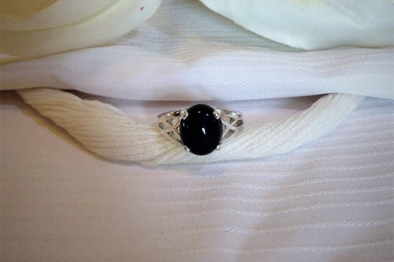 Lust Auf Schwarzem Onyx-Solitär-Ring ~ 925 Sterling Silber Größe 7, 75 von BeautifulSeconds