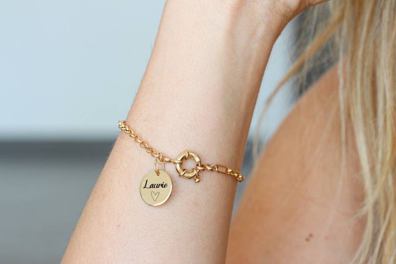 Goldenes Namensarmband. Initial Armband Monogramm Armband Zierliches Id Gliederkette Papierklammer Geschenk Für Sie Brautjungfern von BeautizJewelry