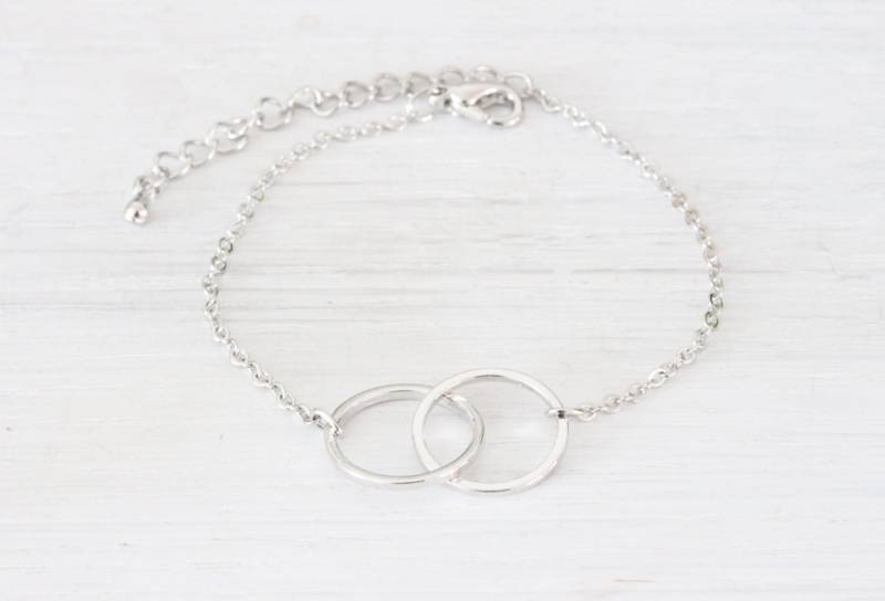 Silbernes Flechtarmband Zierlicher Freundschaftsschmuck von BeautizJewelry