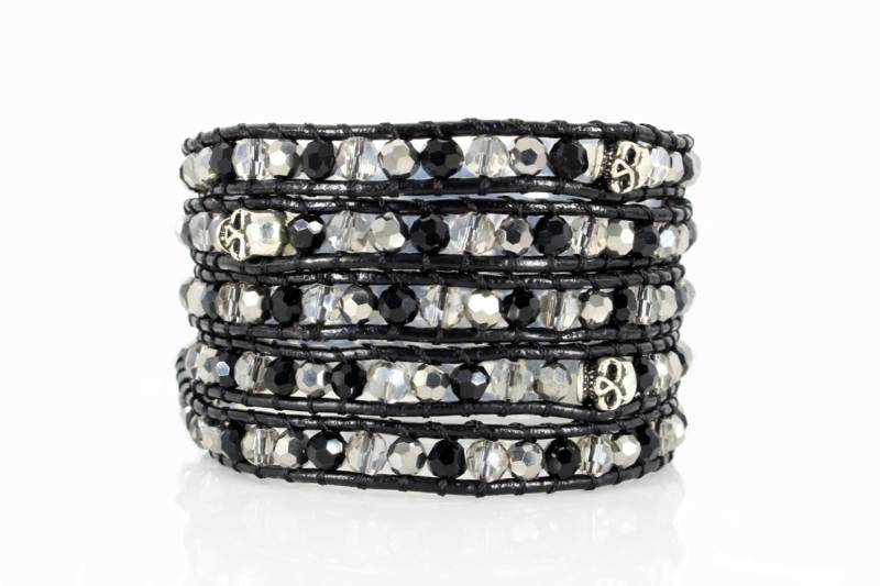 Totenkopf Leder Wickelarmband Swarovski Kristalle, Onyx, Hämatit von BeautizJewelry