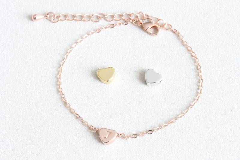 Gold Herz Anfangsarmband Zierliches Personalisiertes Birthstone Freundschaftsarmband von BeautizJewelry