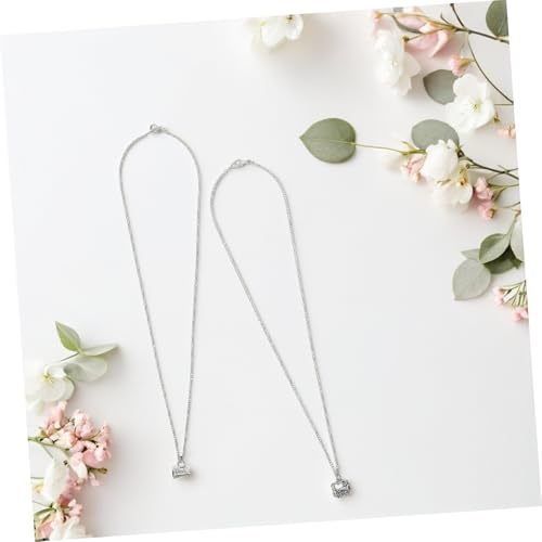 Beavorty 2 Stück Teiliges Cheer Necklace mit Anhänger Modisches Cheerleading Schmuckstück für Mädchen Langlebige Team Spirit Accessoires für Sport und Schulveranstaltungen von Beavorty