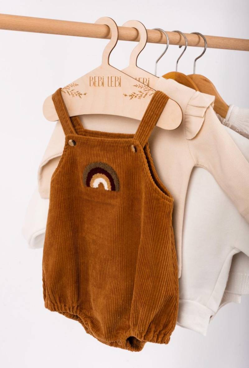 Baby Mädchen Junge Kinder Unisex Regenbogen Rainbow Cord Strampler Romper Bodysuit, Baumwolle von BebiLebi