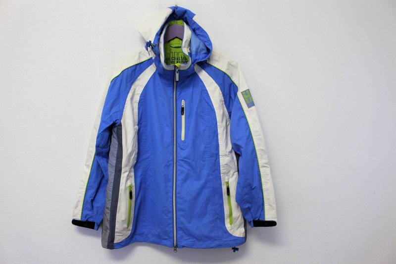 Blaue Skijacke Mensch Natur Blau Gelb Vintage Wanderjacke Wasserdicht Winddicht Atmungsaktiv Lime Windbreaker Mittlere Bis Große Größe von BecauseVintage