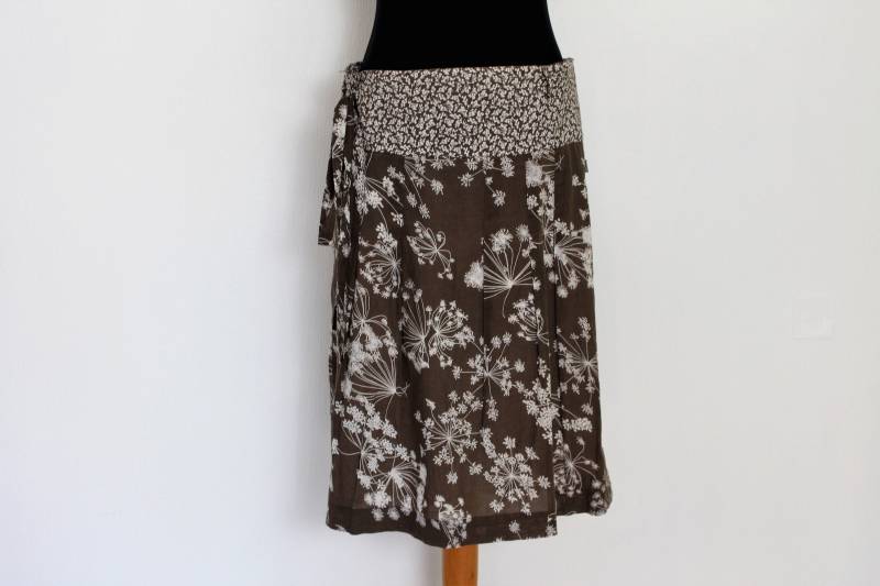 Blumen Baumwolle Rock Braun Weiß Midi-Rock Sommer Vintage Mittelgroß Bis Groß von BecauseVintage
