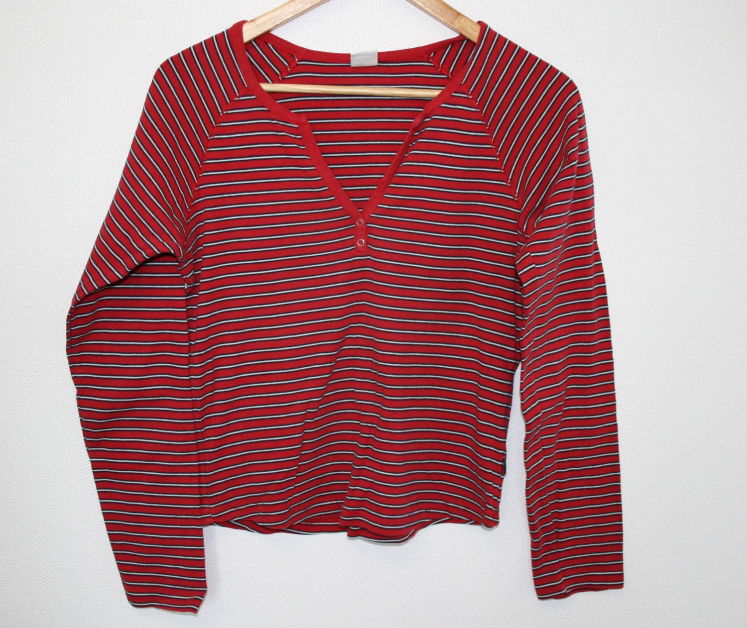 Jahrgang Hilfiger Rot Gestreiften Pullover Roten Tommy Unisex Baumwolle Oben Shirt Schwarz Weiß Groß von BecauseVintage