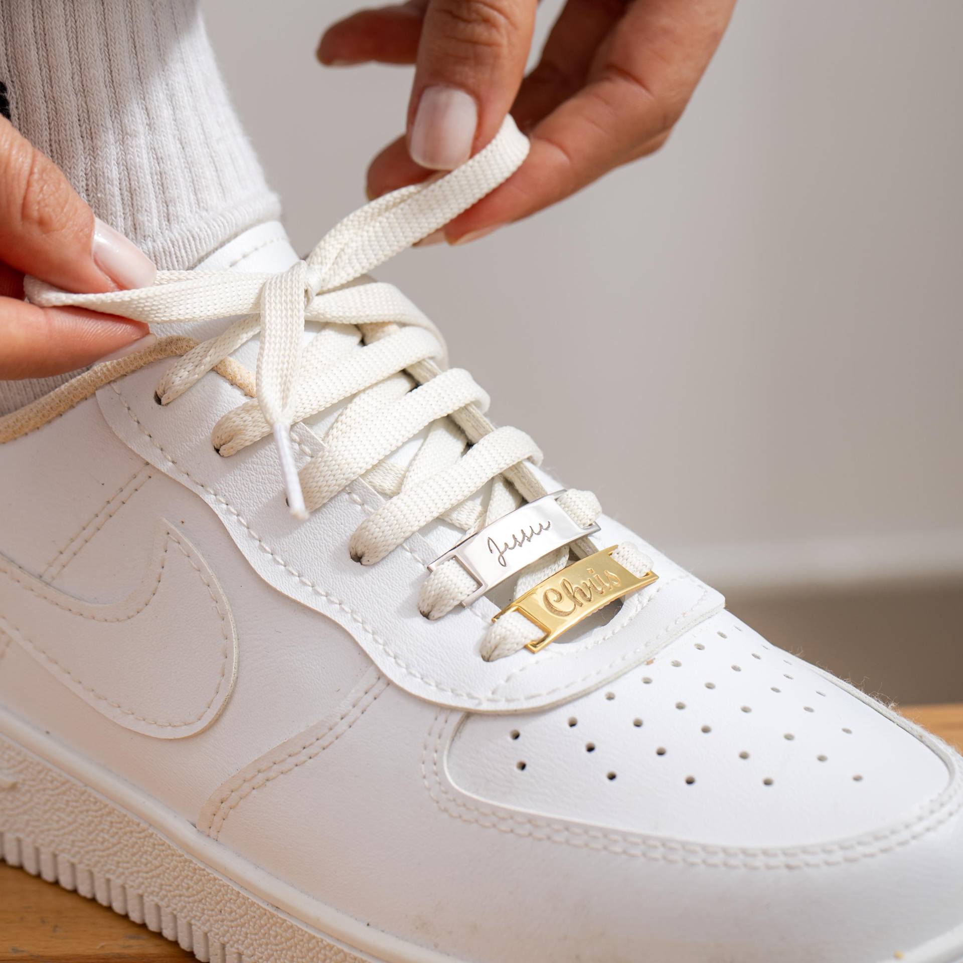 Sneaker Charm, Spitze Charme, Air Kraft, Schuhzubehör, Schnürsenkel Personalisierte Geschenk, Geschenk Für Ihn, Sie von BeccaMinimalist