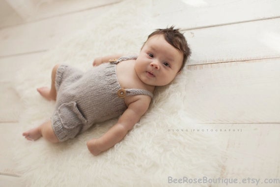 Gestrickte Babykleidung | Neugeborenes Jungen-Coming-Home-Outfit Gestrickter Babystrampler Handgestrickte Babykleidung| Neugeborenen-Foto-Outfit 0-24 von BeeRoseBoutique