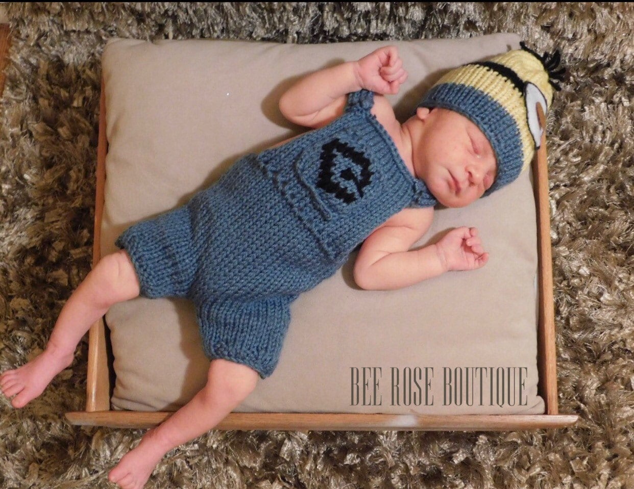 Minion Outfit | Ich Einfach Unverbesserlich Babykleidung Foto Requisiten Hüte Geburtstag 0-24M von BeeRoseBoutique