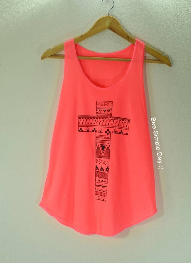 Tank Top Helle Neon Orange Cross Boho Weichheit Stoff Yoga Festival Mode Tshirt Vintage Tank-Tops Für Frau Kale, Shor von BeeSimpleDay