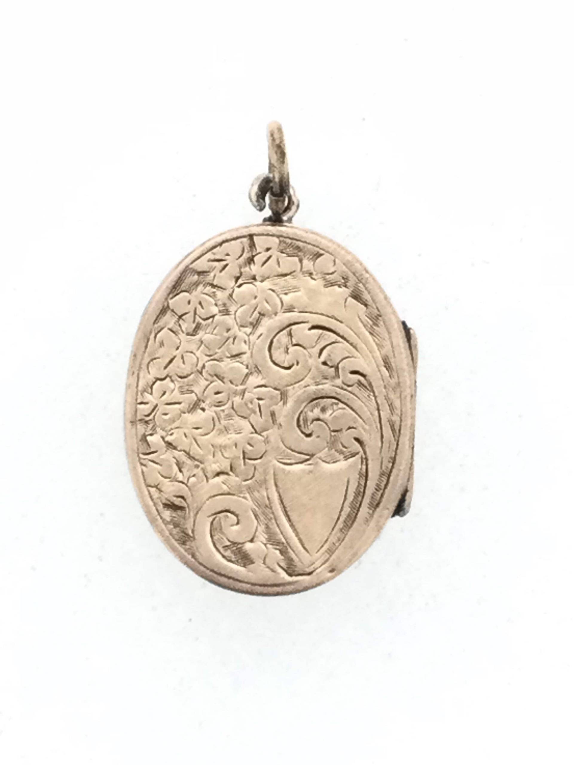 Antike Gold Ummantelt Medaillon Anhänger Geprägt Efeu Muster C.1900 von BeeTreeltd