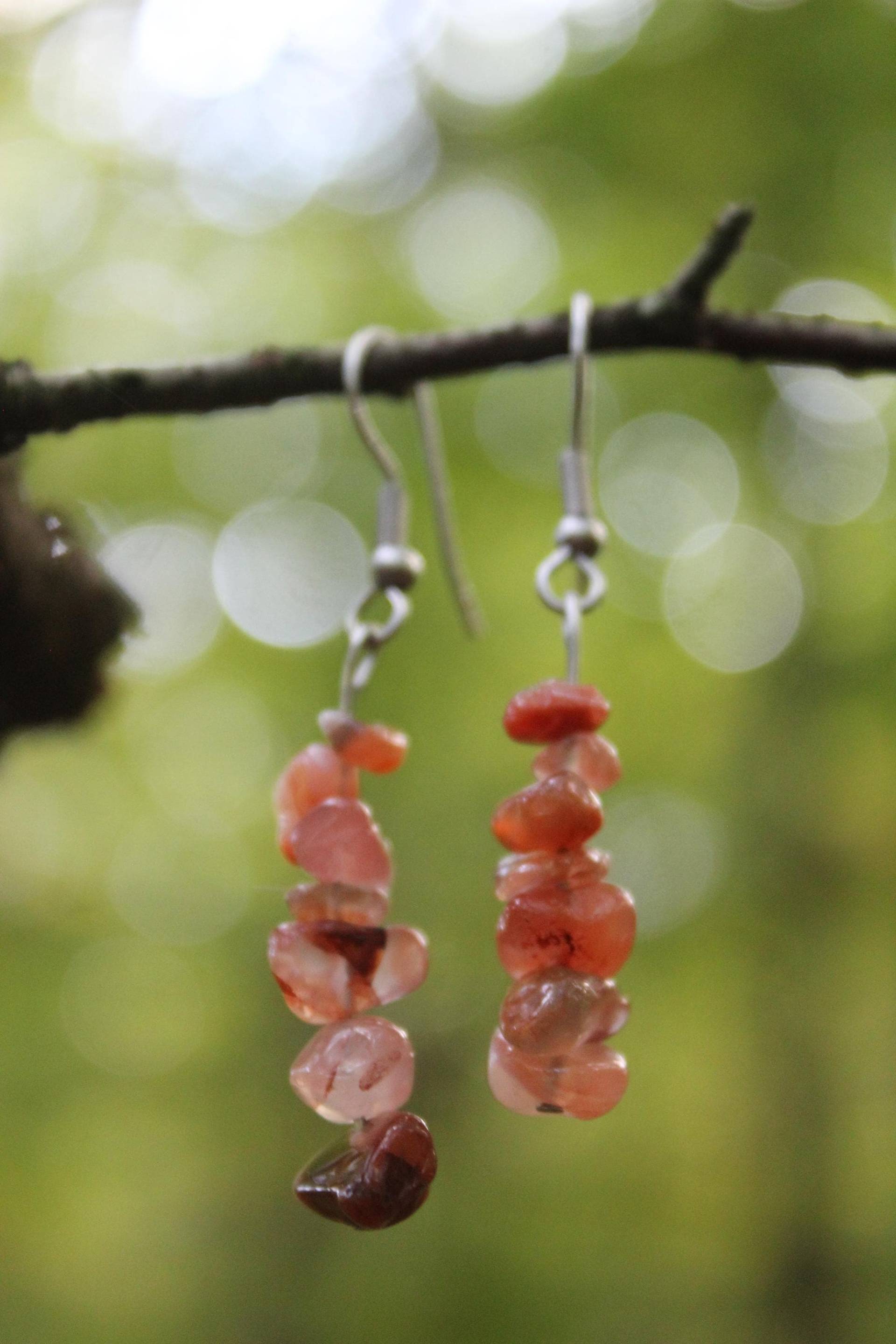 Handgemachte Ohrringe Edelstahl Steinsplitter Naturstein Schmuck Geschenk Karneol Handgemachte Ohrringe Edelstahl Steinsplitter Naturstein Schmuck Geschenk Karneol von Beedsys