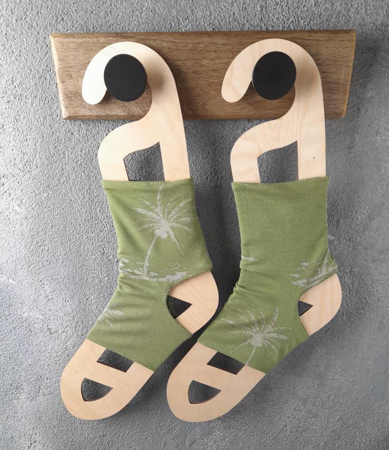 Yogasocken - Gr. 36/37 Pilatessocken Zehen- Und Fersenfrei Aus Baumwolljersey Einzelstück Handmade Genäht- Geschenk Für Die Freundin Yogasocken - Gr. 36/37 Pilatessocken Zehen- Und Fersenfrei Aus Baumwolljersey Einzelstück Handmade Genäht- Geschenk Für Die Freundin von BeeeSox