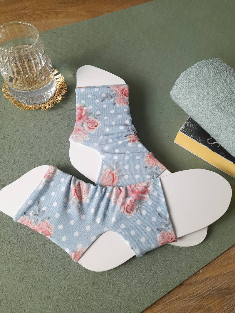 Yogasocken - Gr. 40/41 Pilatessocken Zehen- Und Fersenfrei Aus Baumwolljersey Unikat Handmade Genäht- Geschenk Für Die Freundin Yogasocken - Gr. 40/41 Pilatessocken Zehen- Und Fersenfrei Aus Baumwolljersey Unikat Handmade Genäht- Geschenk Für Die Freundin von BeeeSox