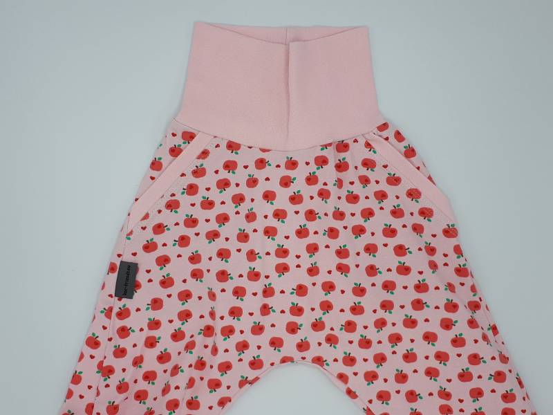 Pumphose, Gr. 86 "Rote Äpfel", Kuschelhose von BeefriendsShop