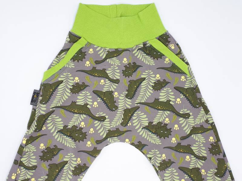 Pumphose, Gr. 92 "Dino" Kuschelhose von BeefriendsShop