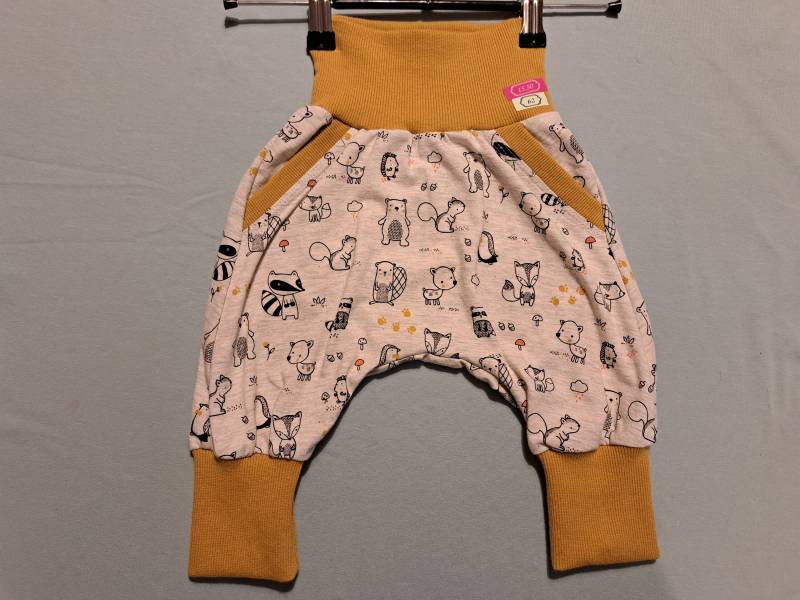 Pumphose, Lustige Freunde Gr. 62 von BeefriendsShop