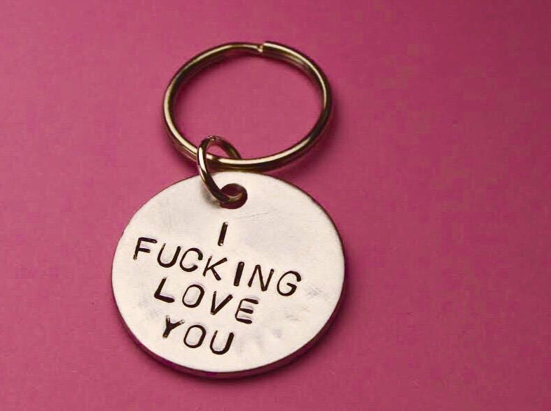 F Cking Love You Metall Schlüsselring - Geschenk Für Freund Auf Valentines von BeesHandStampedGifts