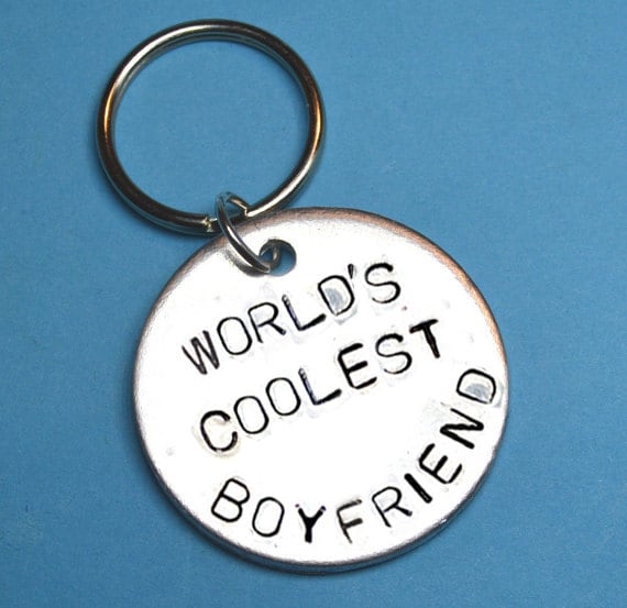 Personalisierter Freund-Schlüsselring, Jahrestagsgeschenk-Weihnachten von BeesHandStampedGifts