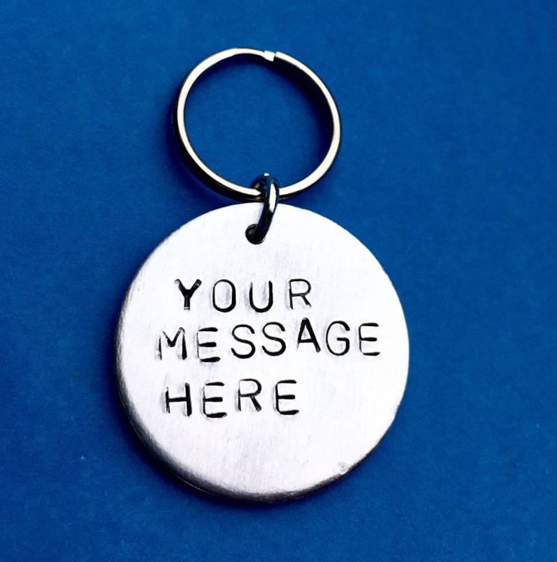 Weihnachtsgeschenk, Individuelle Geschenkidee Für Jubiläumsgeschenk - Schlüsselanhänger Ihn von BeesHandStampedGifts