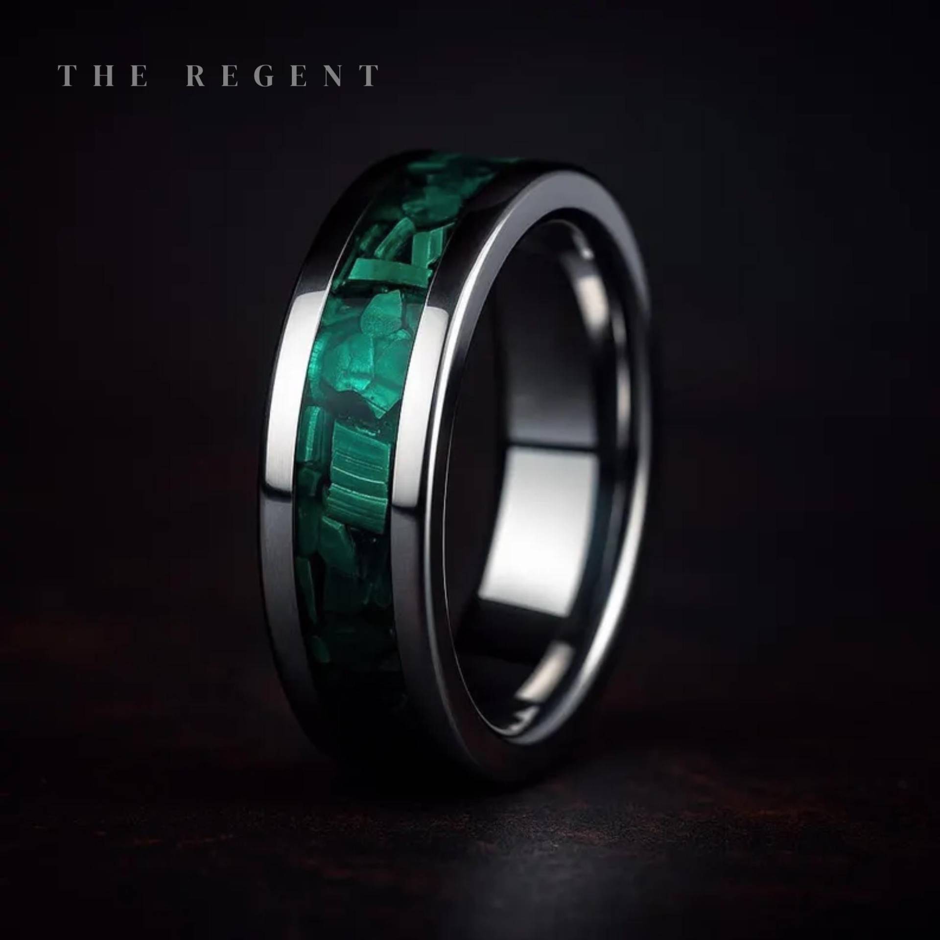 Titanring Mit Malachit Inlay | Verlobungsring Herren Rustikaler Grüner Ehering Handgefertigtes Titan Schmuck Geschenk Titanring Mit Malachit Inlay | Verlobungsring Herren Rustikaler Grüner Ehering Handgefertigtes Titan Schmuck Geschenk von BeespokeBands