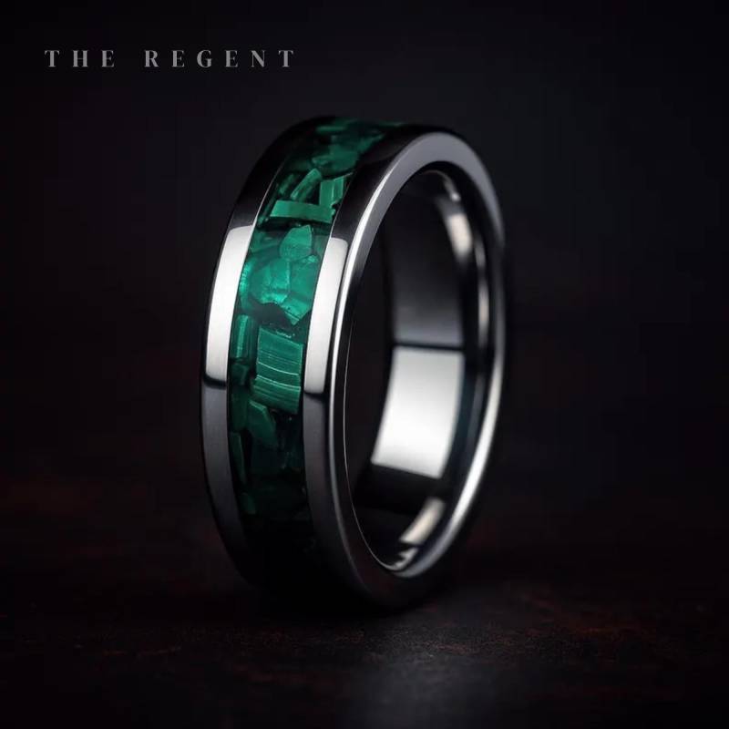Titanring Mit Malachit Inlay | Verlobungsring Herren Rustikaler Grüner Ehering Handgefertigtes Titan Schmuck Geschenk Titanring Mit Malachit Inlay | Verlobungsring Herren Rustikaler Grüner Ehering Handgefertigtes Titan Schmuck Geschenk von BeespokeBands