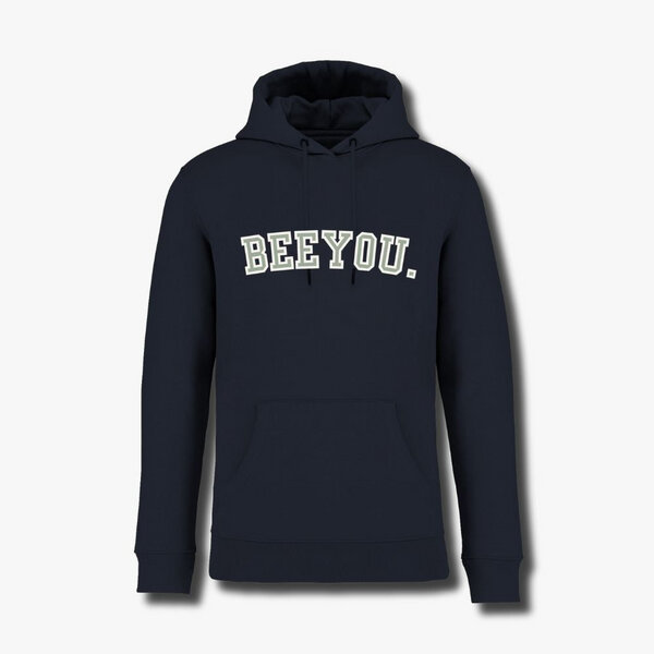 Beeyou. Clothes Hoodie aus Bio-Baumwolle mit Collegeschrift-Look von Beeyou. Clothes