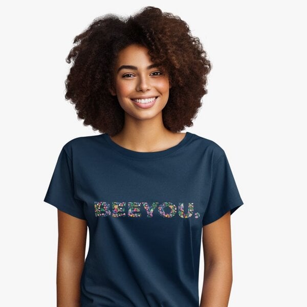 Beeyou. Clothes T-Shirt aus Bio-Baumwolle mit Blumen Beeyou.-Design von Beeyou. Clothes