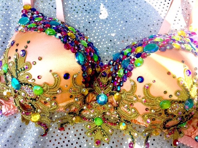 Rave Bh, Festival Rave/Edm, Bra, 36B, Strass Kostüme, Tanz, Swarovski, Bling Crystal Princess Go Rave Bh, Festival Rave/Edm, Bra, 36B, Strass Kostüme, Tanz, Swarovski, Bling Crystal Princess Go von BejeweledCreationz