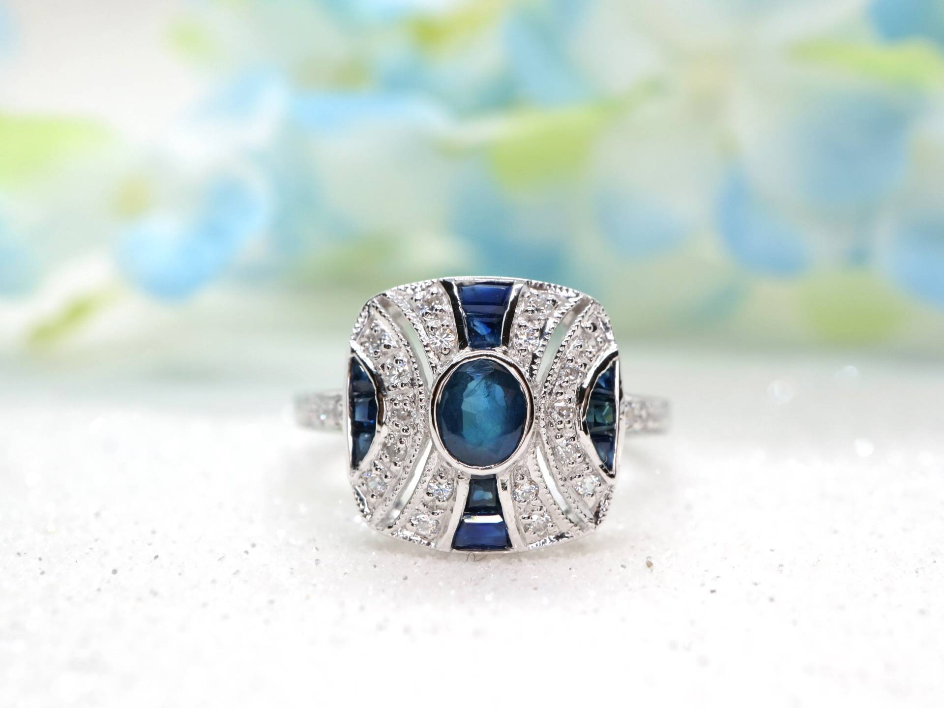 Art Deco Saphir Ring Stil Der 1920Er Jahre, Sterling Silber Oder Weißgold von BejewelledBunny