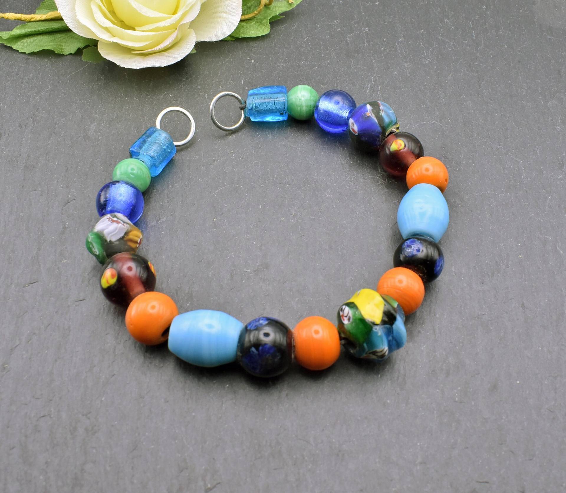 Bunte Fibelkette Für Die Wikingerin Länge Ca. 32 cm - Handgefertigte Glasperlenkette Fürs Trägerkleid Von Belanas Schatzkiste von BelanasSchatzkiste