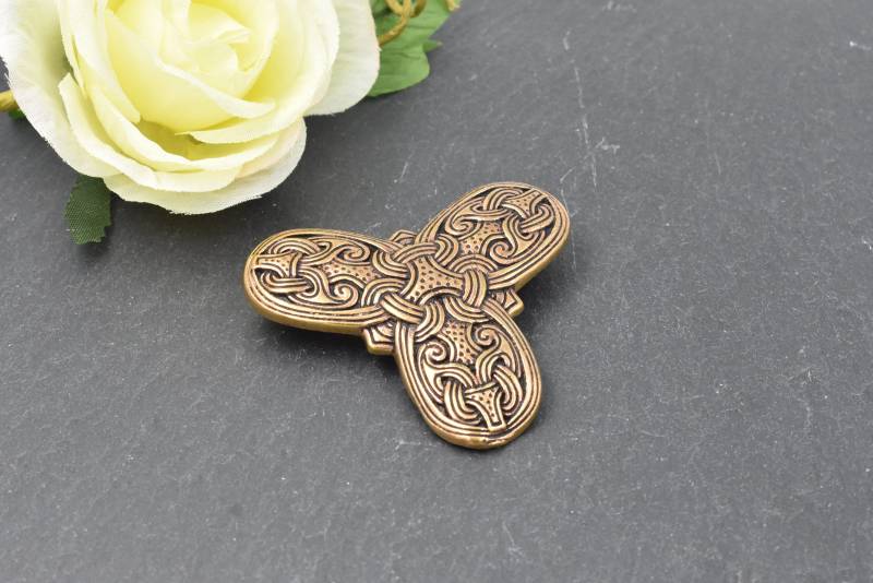 Kleeblatt Fibel Nach Fund Von Tranby 10. Jh. - Wikinger Schmuck Bronze Brosche Dreiecksbrosche Mittelalter Kleeblatt Fibel Nach Fund Von Tranby 10. Jh. - Wikinger Schmuck Bronze Brosche Dreiecksbrosche Mittelalter von BelanasSchatzkiste
