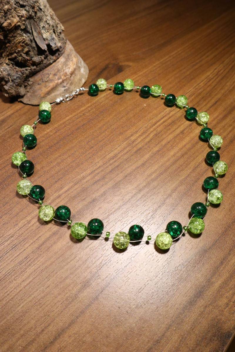 Glaskette Dunkelgrün Hellgrün Halskette Glas Perlen Kette Glasperlen von BelasPerlenparadies
