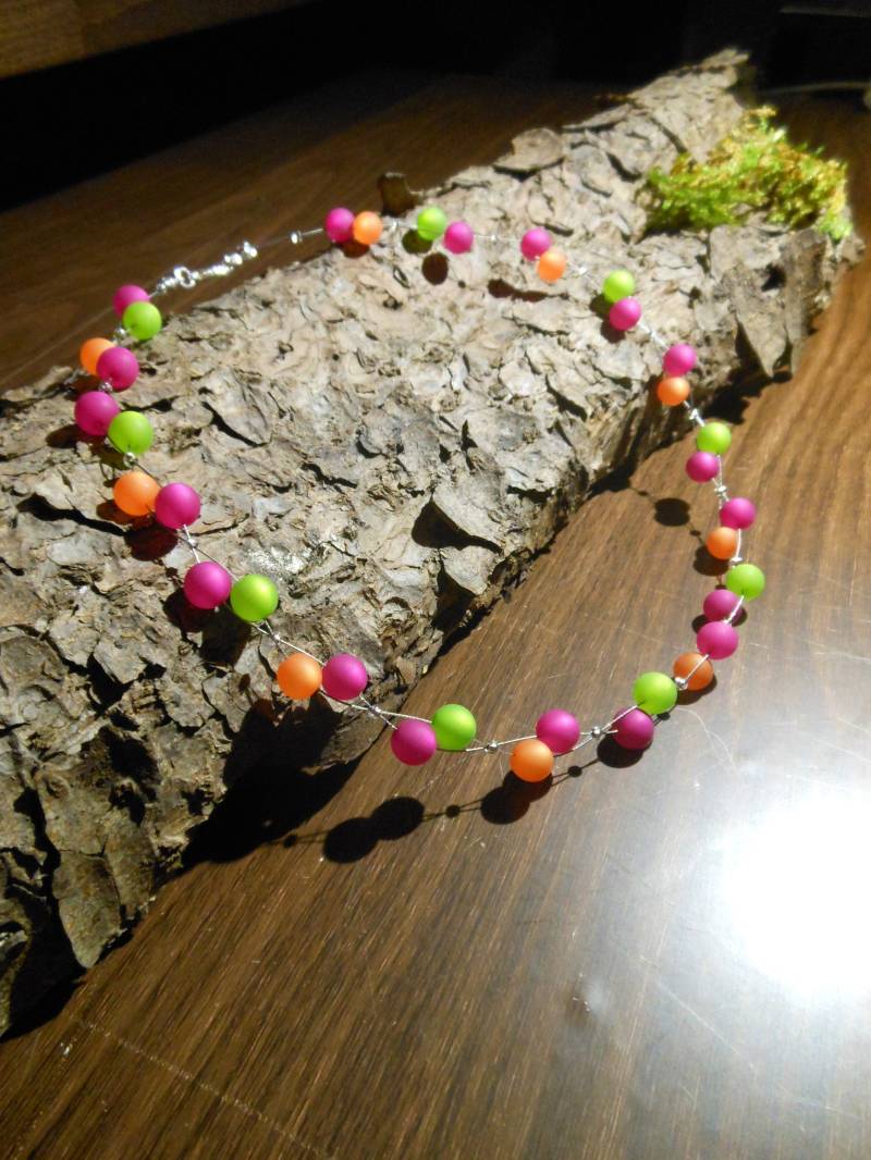 Perlenkette Orange Grün Rosa Polariskette Halskette Polaris Kette von BelasPerlenparadies
