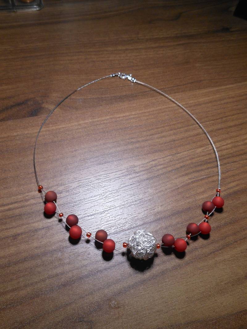 Perlenkette Rot Polariskette Mit Wickelperle Halskette Collier Polaris Kette von BelasPerlenparadies