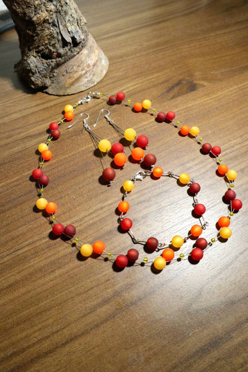 Perlenschmuckset Schmuckset Polaris Gelb Orange Rot Kette Armband von BelasPerlenparadies