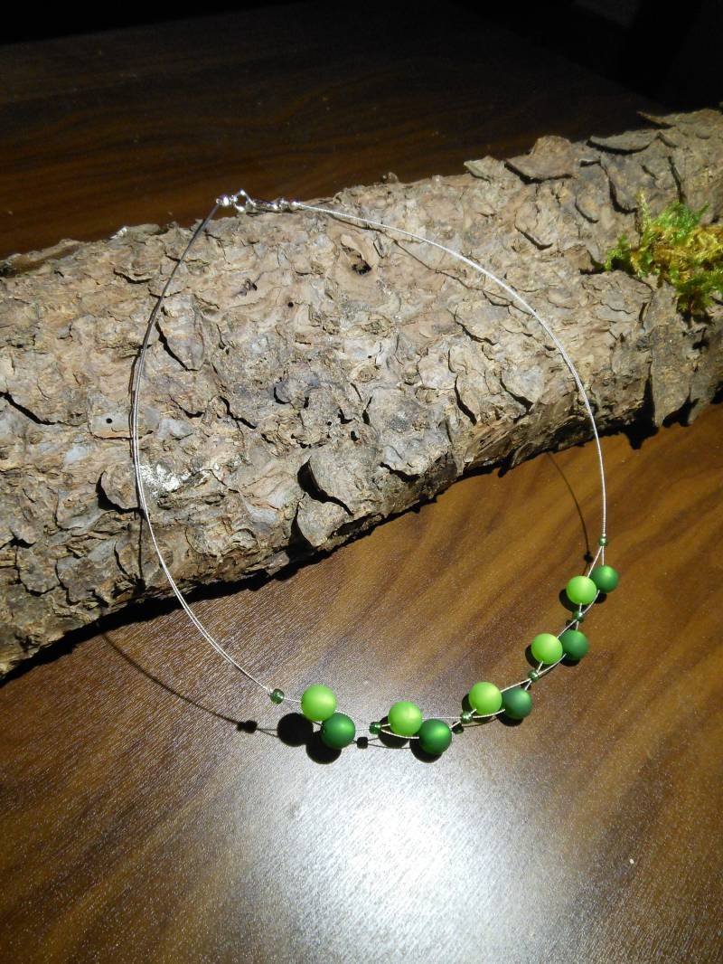 Polariskette Grün Hellgrün Dunkelgrün Halskette Polaris Kette von BelasPerlenparadies