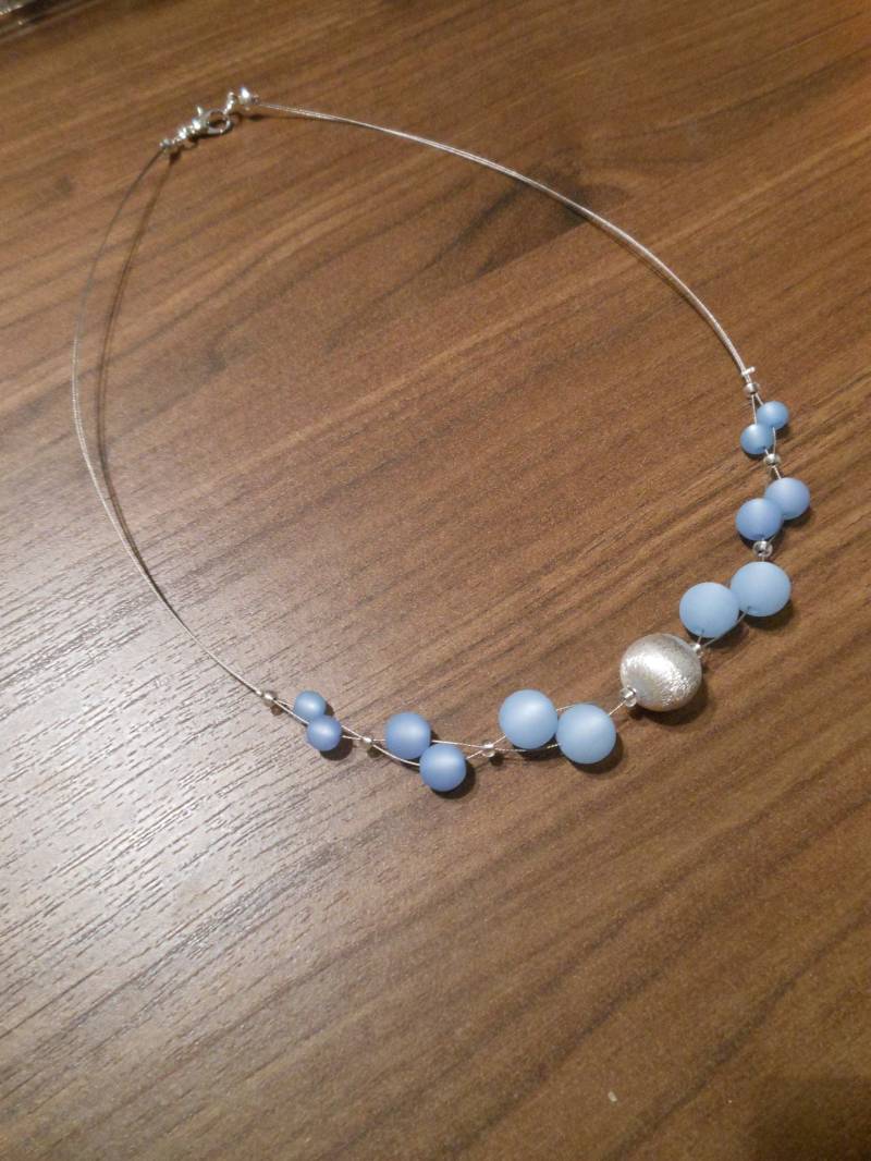 Polariskette Hellblau Blau Mit Silberperle Halskette Collier Polaris Kette Perlenkette von BelasPerlenparadies