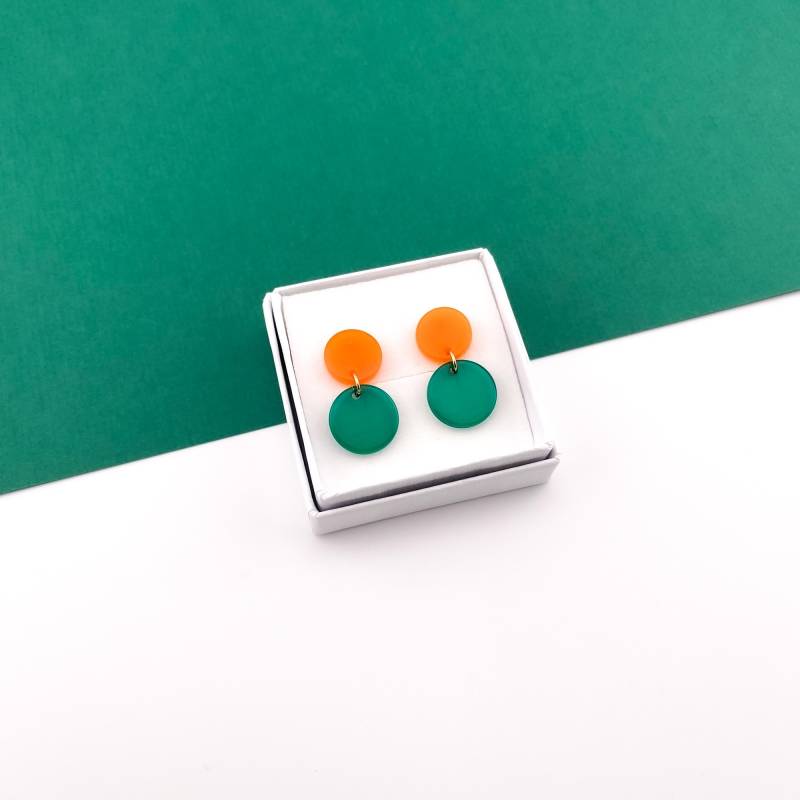 Ohrringe Ava, Acryl Transparent Rund, Orange Und Grün, Kleine Leichte Ohrringe Ava, Acryl Transparent Rund, Orange Und Grün, Kleine Leichte von Belcarat