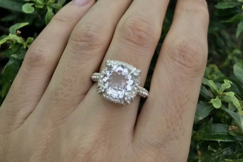 Echter 4Ct Weißer Topas Halo Vintage Verlobungsring - Runder Großer Farbloser Damen Sterling Silber Ring - Klarer Stein Versprechen Jubiläumsring von Belesas