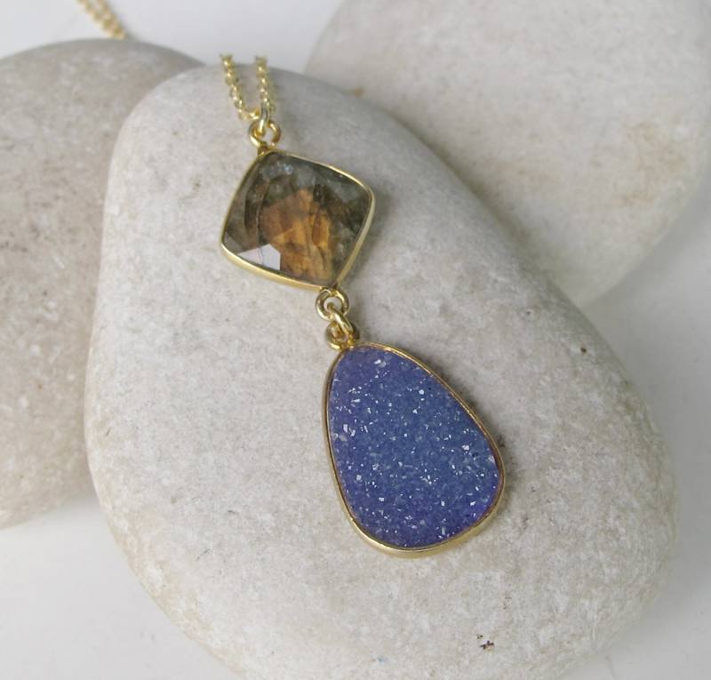 Naturstein Statement Halskette-Blau Druzy Grün Labradorit Halskette - Rohstein Bunte Boho Festliche Halskette von Belesas
