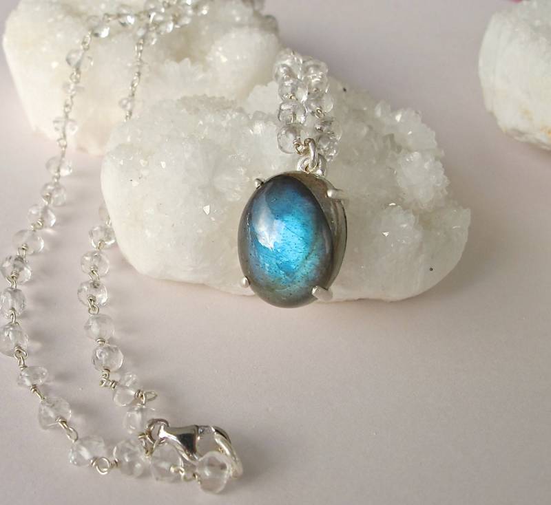 Ovale Blaue Cabochon Labradorit Perlen Halskette - Handgemachte Irisierende Edelstein Schmuck Geschenke Für Sie - Frau von Belesas