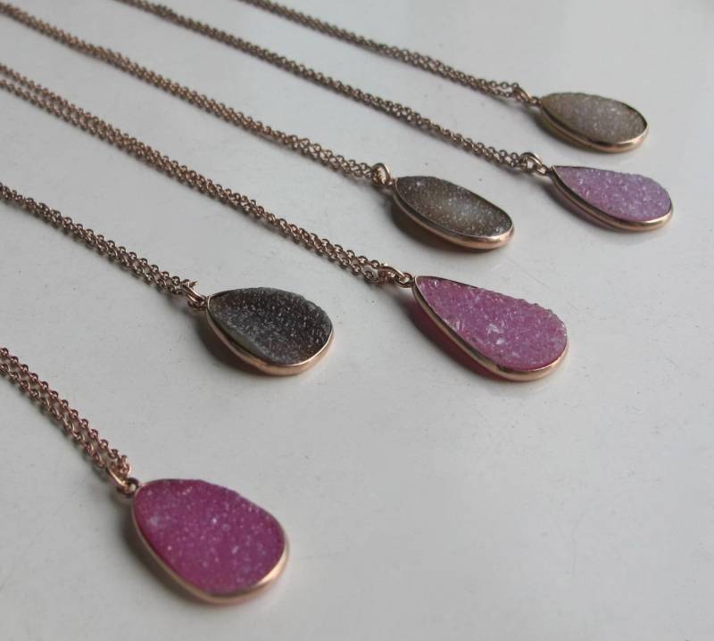 Rosegold Druzy Halskette - Layering Statement Edelstein Halsketten - Funkelnde Stein Alltägliche Schlichte Halskette von Belesas