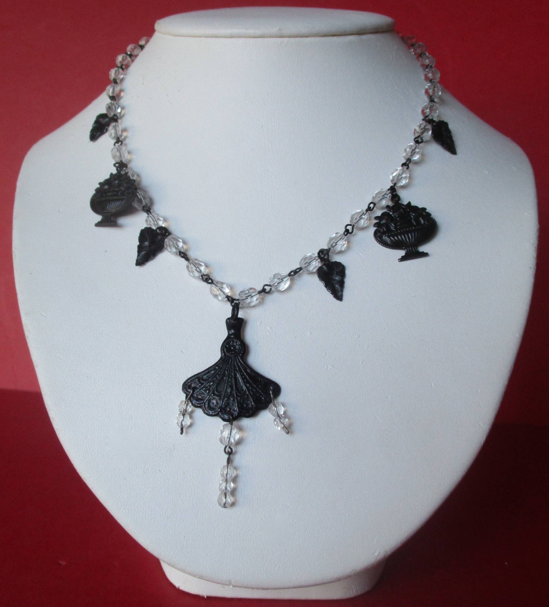 Vintage Steampunk/Hippie-Stil Kristall Halskette Vintage Steampunk/Hippie-Stil Kristall Halskette von BelforAntiques